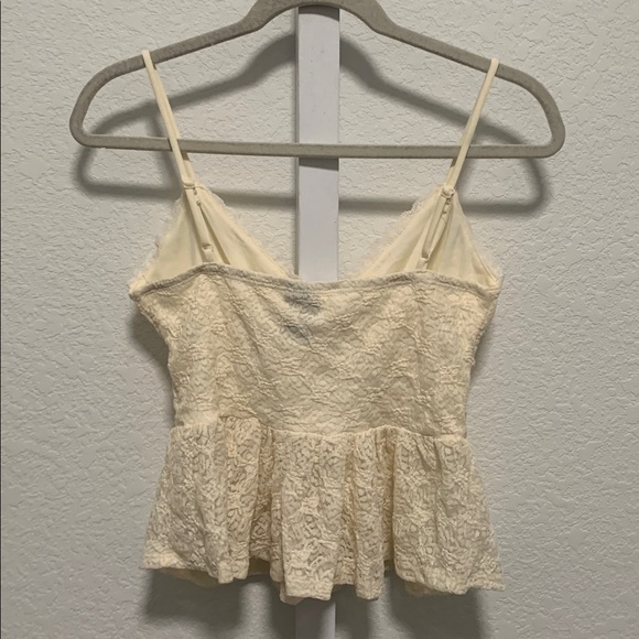 New with Tags Y2K Style Windsor Cream Lace Tank Top - Picture 6 of 8